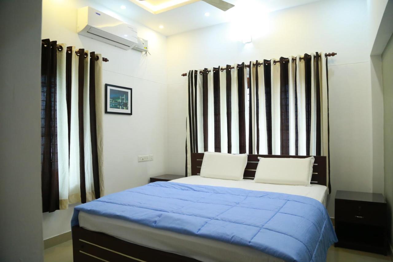Down Town Holidays Thiruvananthapuram Exterior photo